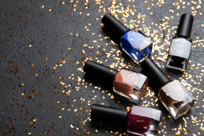 5 Hottest Nail Polish Colors for Winter of 2022/2023